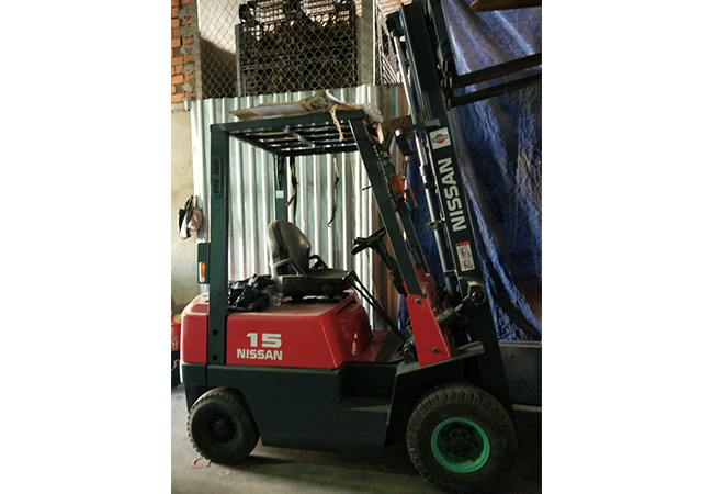 Nissan 1.5 tấn Số sàn